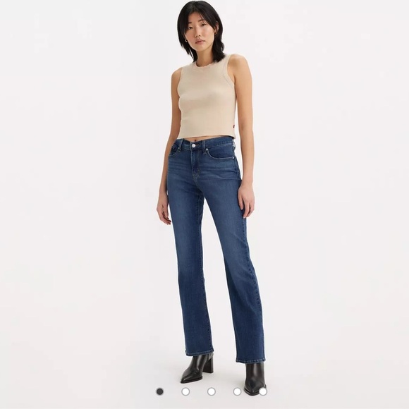 Levi’s classic boot cut Jean size 8 - Picture 1 of 8